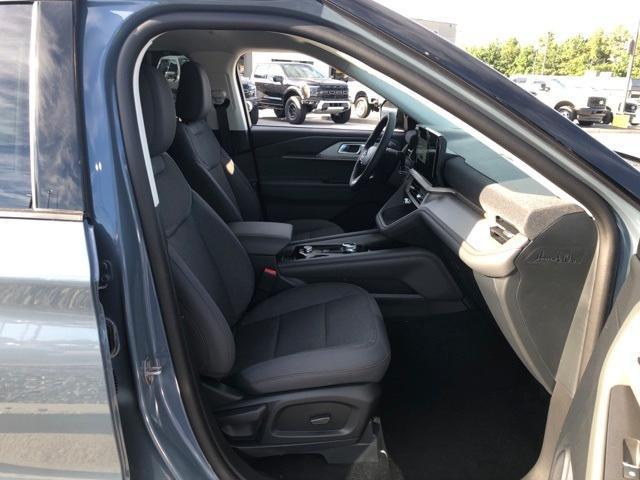 new 2025 Ford Explorer car, priced at $37,240