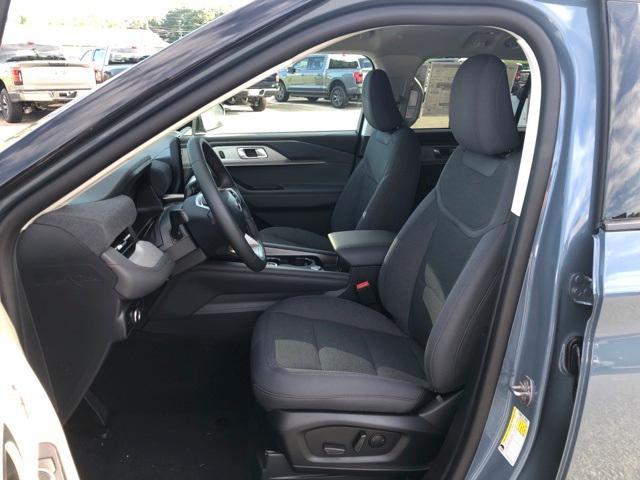 new 2025 Ford Explorer car, priced at $37,240