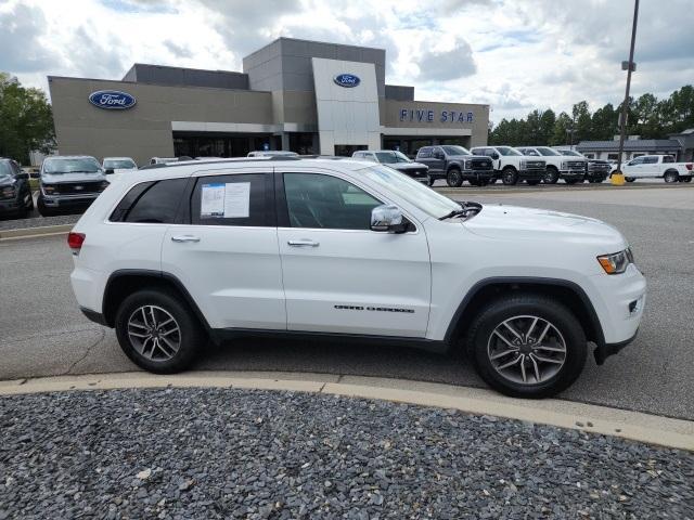 used 2020 Jeep Grand Cherokee car, priced at $17,500