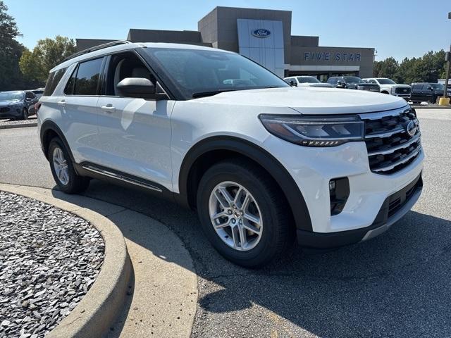 new 2025 Ford Explorer car, priced at $39,060