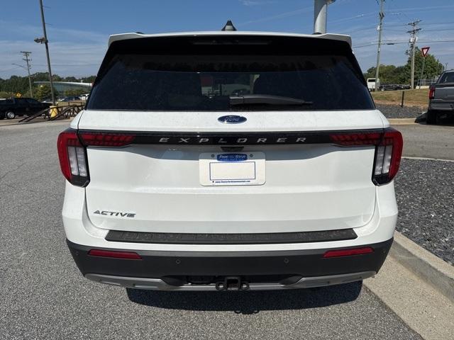 new 2025 Ford Explorer car, priced at $39,060