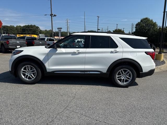new 2025 Ford Explorer car, priced at $39,060