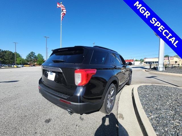 new 2024 Ford Explorer car, priced at $40,470