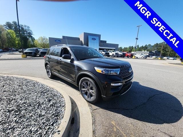 new 2024 Ford Explorer car, priced at $40,470