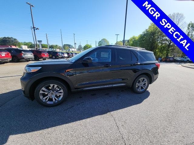 new 2024 Ford Explorer car, priced at $40,470