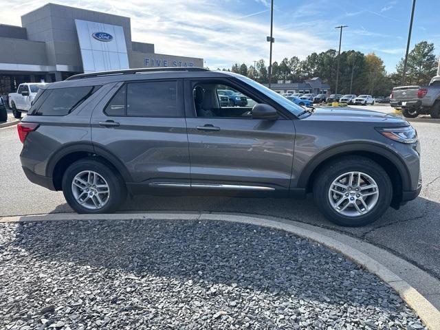 new 2025 Ford Explorer car, priced at $37,450