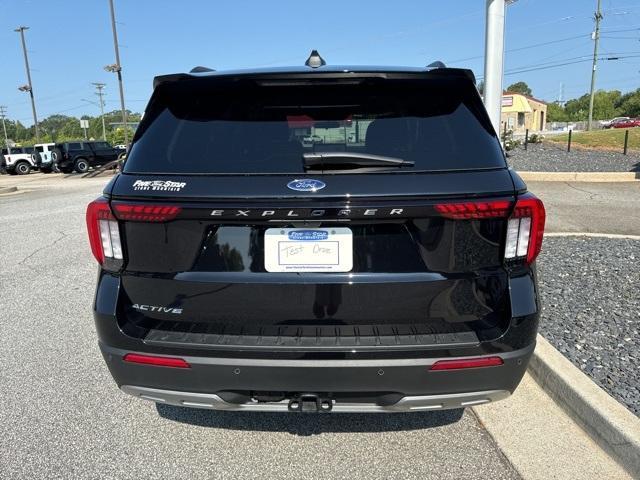 new 2025 Ford Explorer car, priced at $38,300