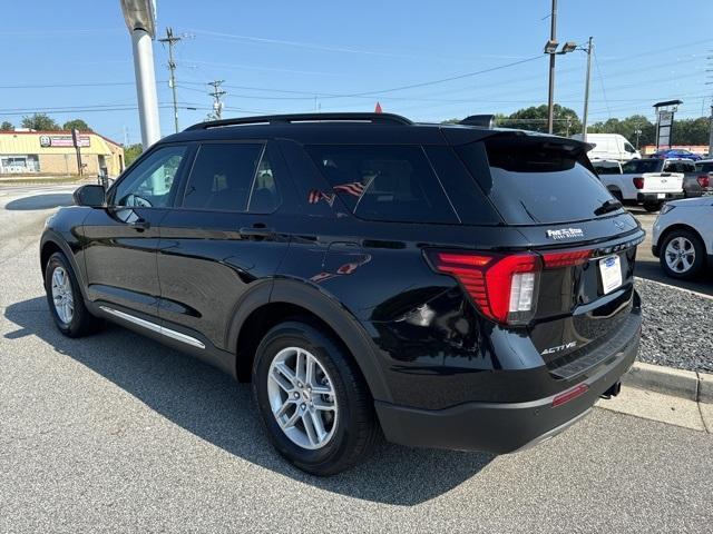 new 2025 Ford Explorer car, priced at $38,300