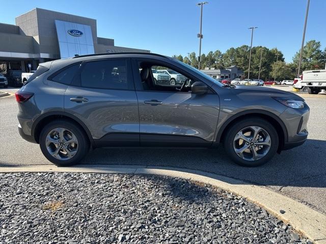 new 2025 Ford Escape car, priced at $29,815