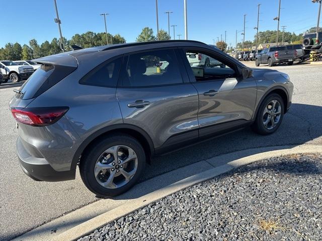 new 2025 Ford Escape car, priced at $29,815