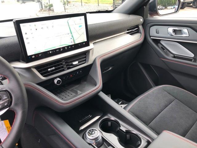 new 2025 Ford Explorer car, priced at $55,325