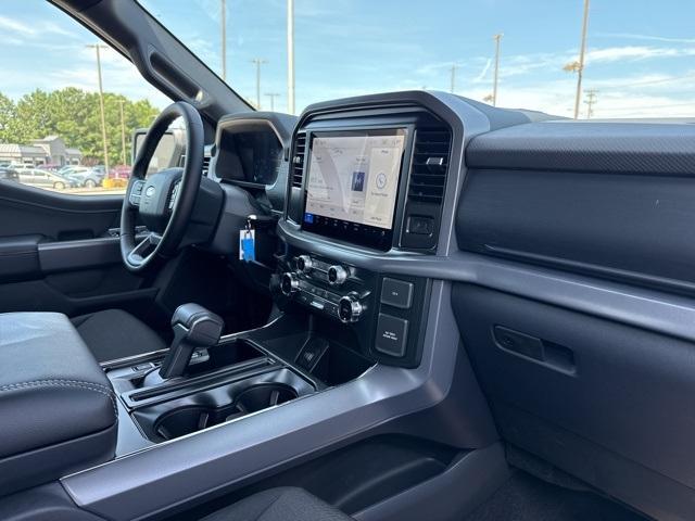 new 2025 Ford F-150 car, priced at $52,615