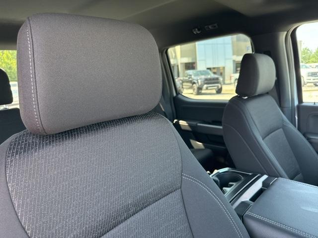 new 2025 Ford F-150 car, priced at $52,615