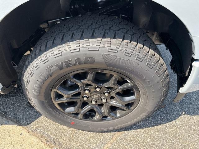 new 2025 Ford F-150 car, priced at $52,615