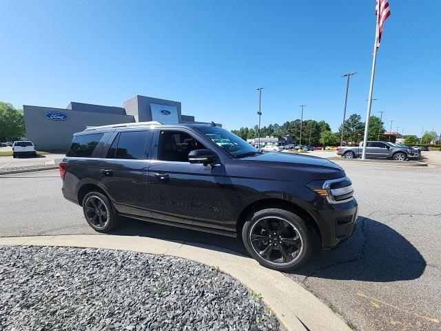 new 2024 Ford Expedition car, priced at $68,358