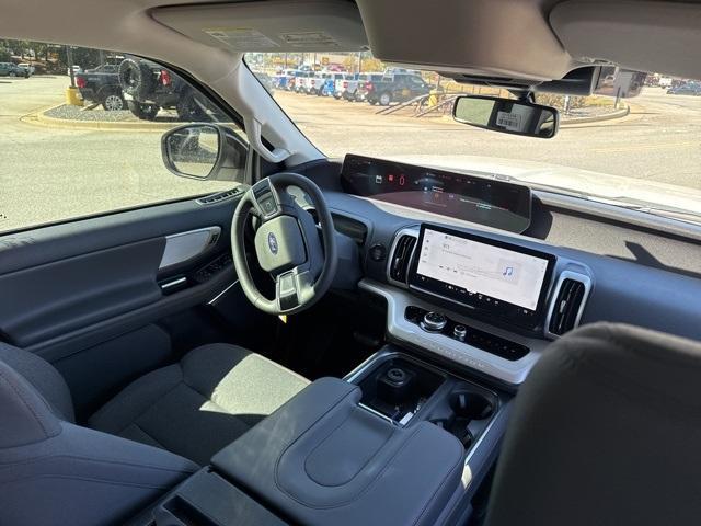 new 2025 Ford Expedition car, priced at $60,740