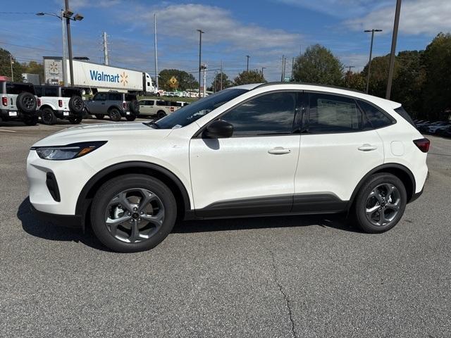 new 2025 Ford Escape car, priced at $28,475