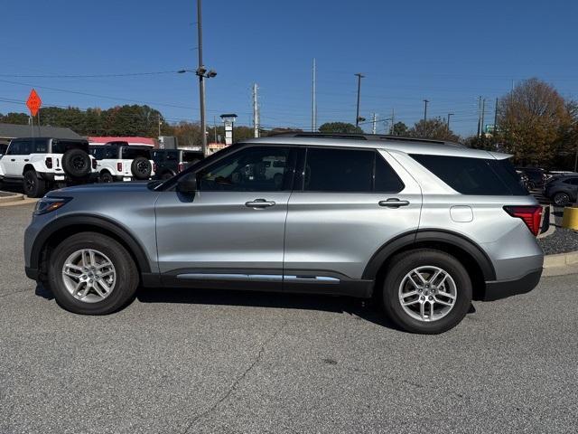 new 2025 Ford Explorer car, priced at $40,210