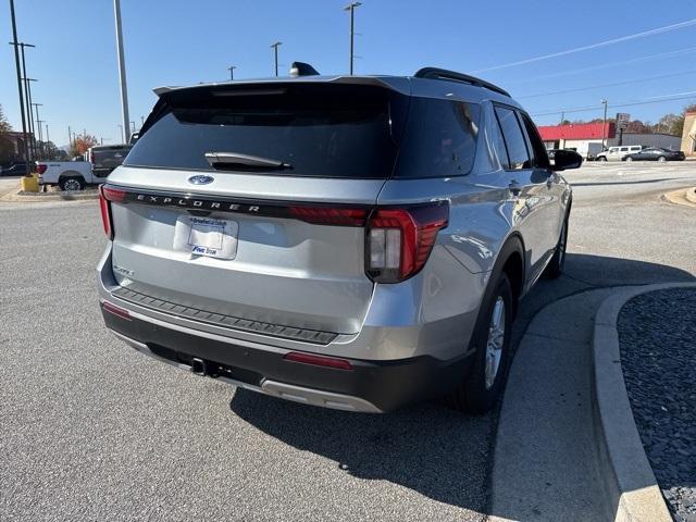 new 2025 Ford Explorer car, priced at $40,210