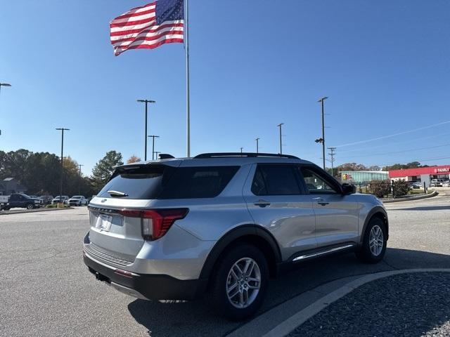 new 2025 Ford Explorer car, priced at $40,210