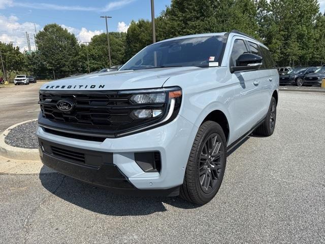new 2025 Ford Expedition car, priced at $80,730