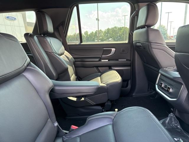 new 2025 Ford Expedition car, priced at $80,730
