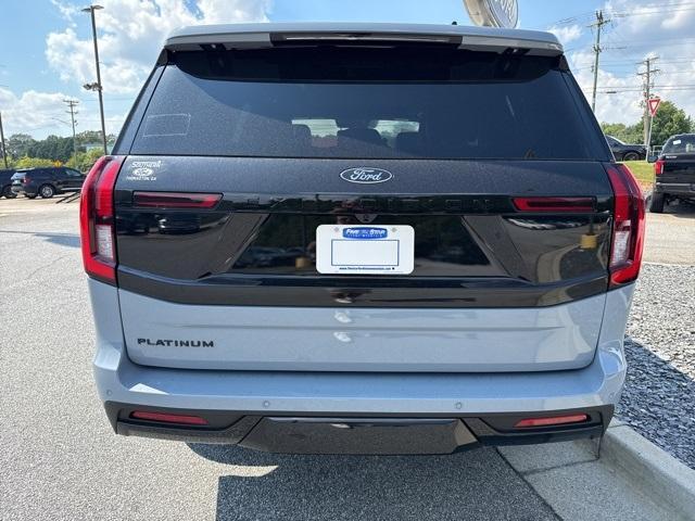 new 2025 Ford Expedition car, priced at $80,730