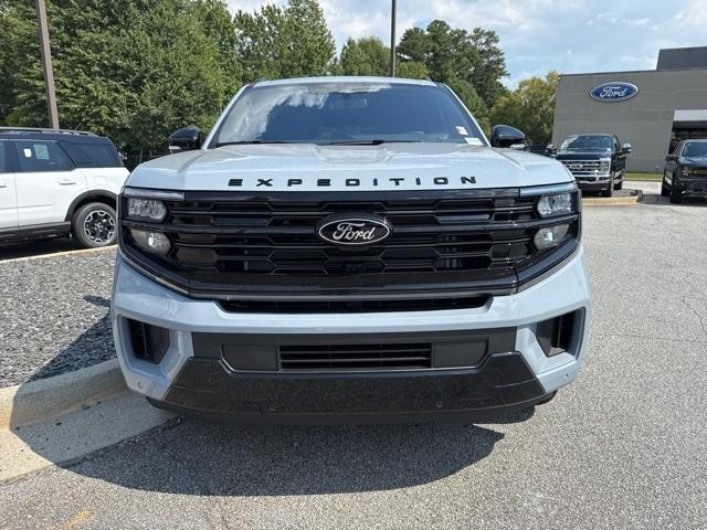 new 2025 Ford Expedition car, priced at $80,730