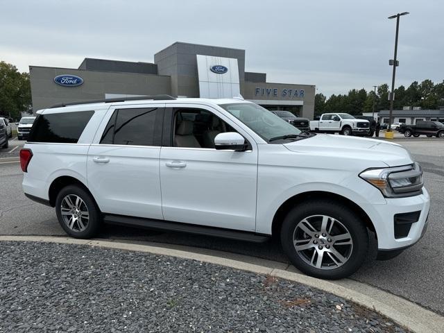 new 2024 Ford Expedition Max car, priced at $62,600