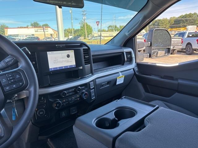 new 2025 Ford F-350 car, priced at $63,125