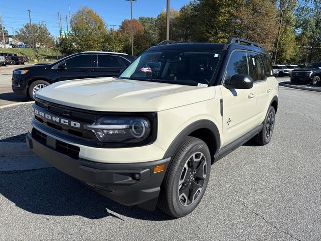 new 2024 Ford Bronco Sport car, priced at $33,713