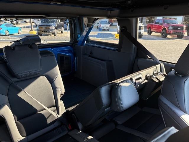 new 2024 Ford Bronco car, priced at $44,640