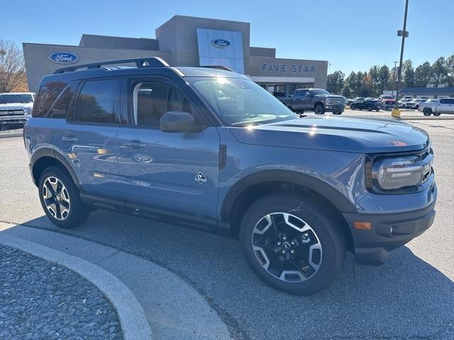 new 2024 Ford Bronco Sport car, priced at $33,913