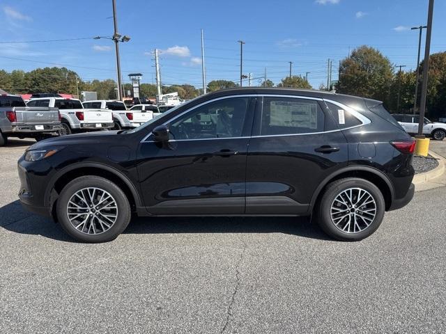 new 2025 Ford Escape car, priced at $43,015