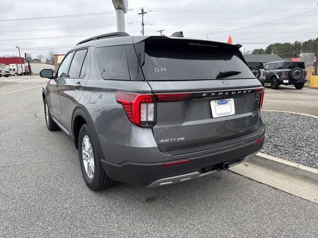 new 2025 Ford Explorer car, priced at $40,310