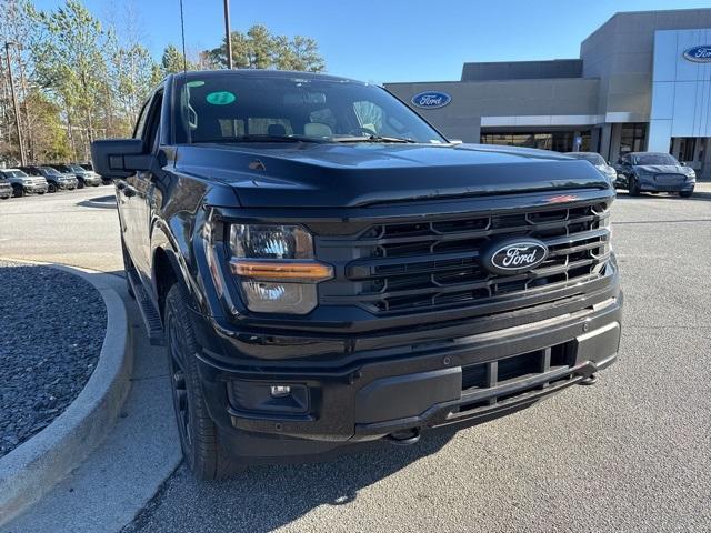 new 2025 Ford F-150 car, priced at $61,470