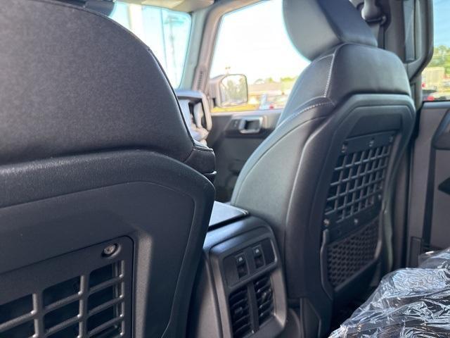 new 2025 Ford Bronco car, priced at $41,800