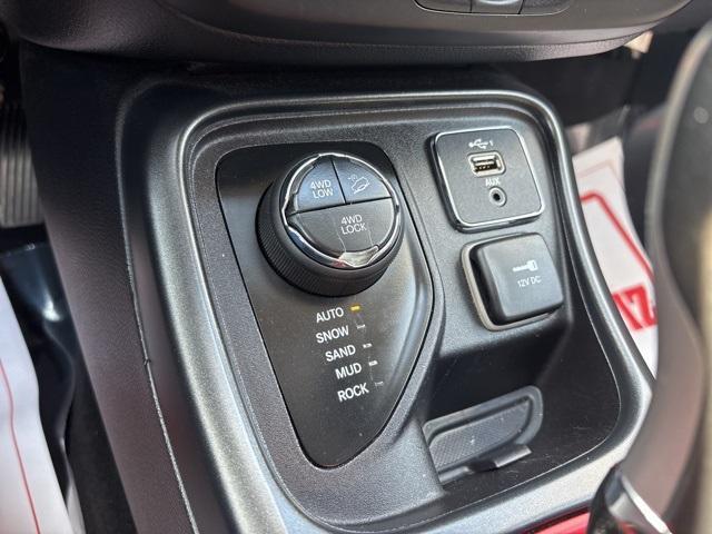 used 2019 Jeep Compass car, priced at $13,999