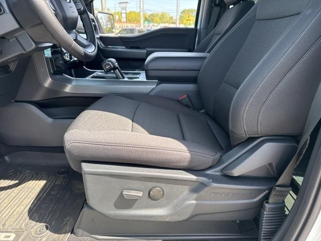 new 2025 Ford F-150 car, priced at $46,565