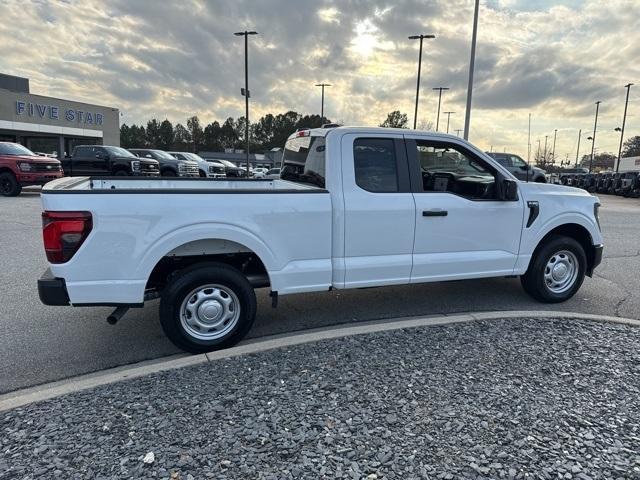 new 2024 Ford F-150 car, priced at $38,000