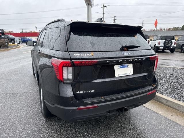 new 2025 Ford Explorer car, priced at $37,450