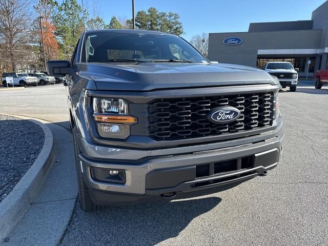 new 2024 Ford F-150 car, priced at $45,030