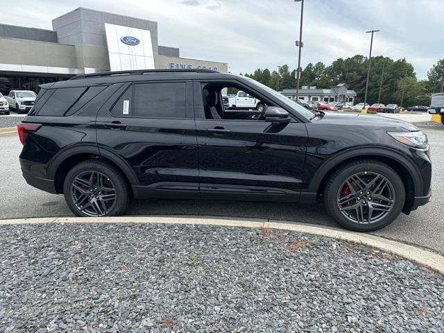 new 2025 Ford Explorer car, priced at $54,295