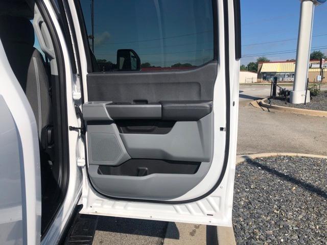 new 2025 Ford F-250 car, priced at $62,115