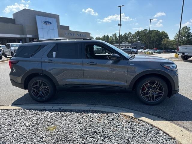 new 2025 Ford Explorer car, priced at $47,740