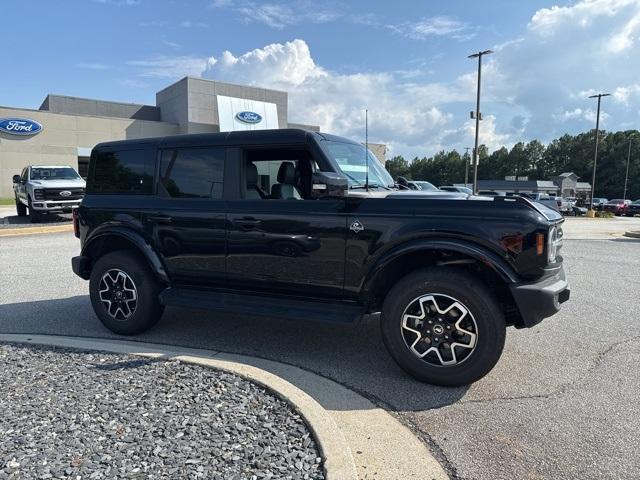 new 2025 Ford Bronco car, priced at $50,905
