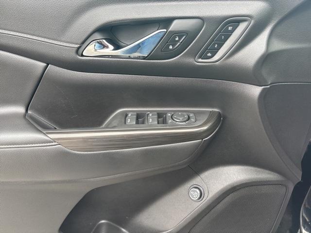 used 2023 GMC Acadia car, priced at $29,999