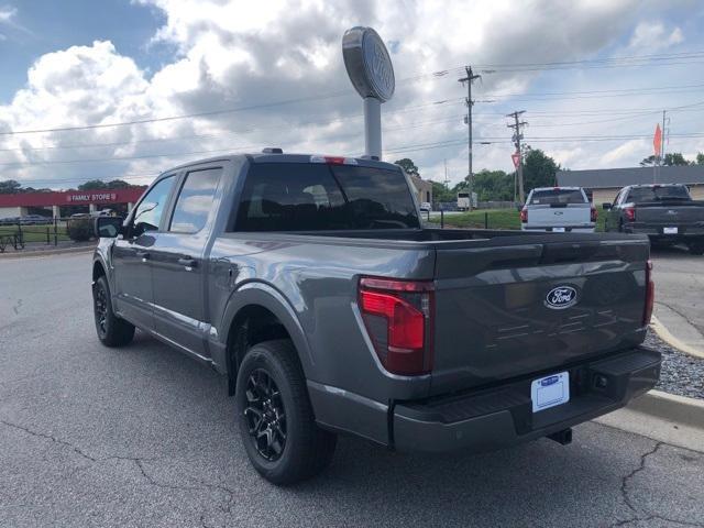 new 2025 Ford F-150 car, priced at $40,683
