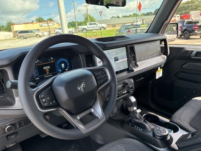 new 2025 Ford Bronco car, priced at $45,885