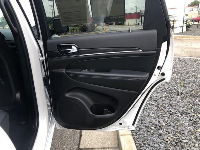used 2021 Jeep Grand Cherokee car, priced at $29,897